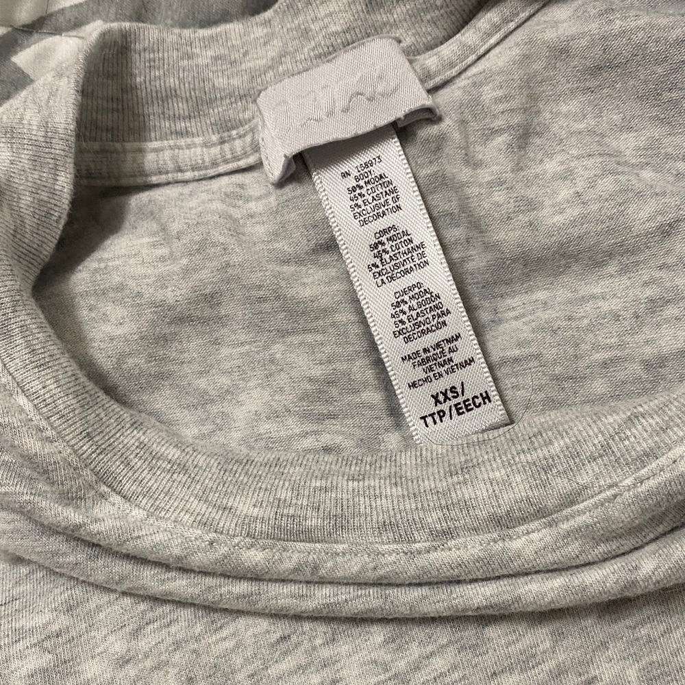 SKIMS Gray Crewneck Tee Shirt